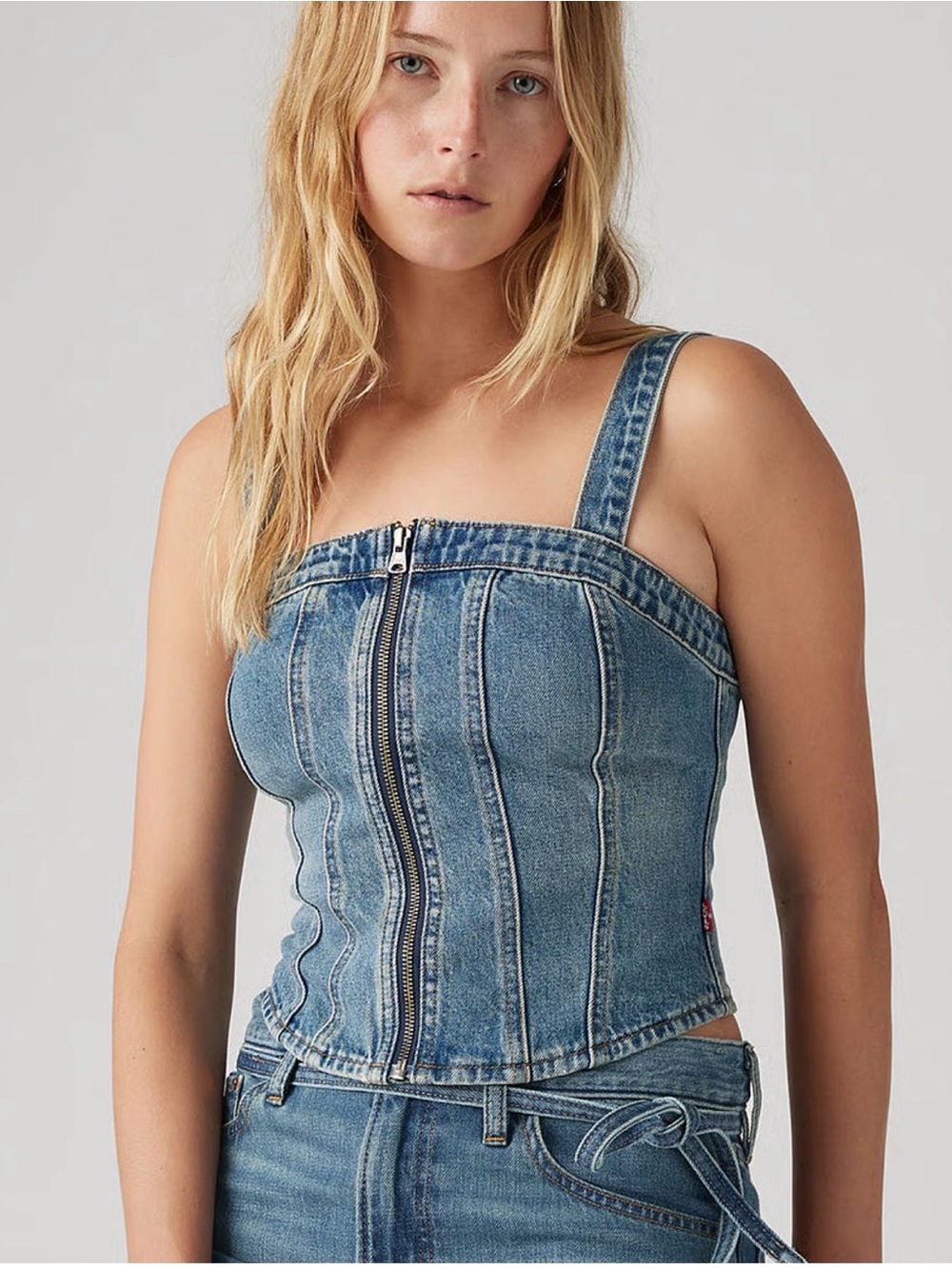 NWT LEVI’S Denim Zip-Front Corset Top - Blue Removable, adjustable straps Size L